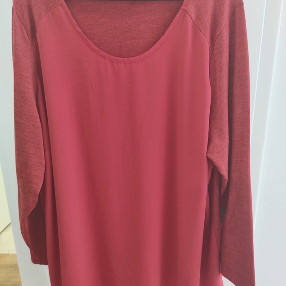 Red Raglan Long Sleeve - Picture 1 of 2